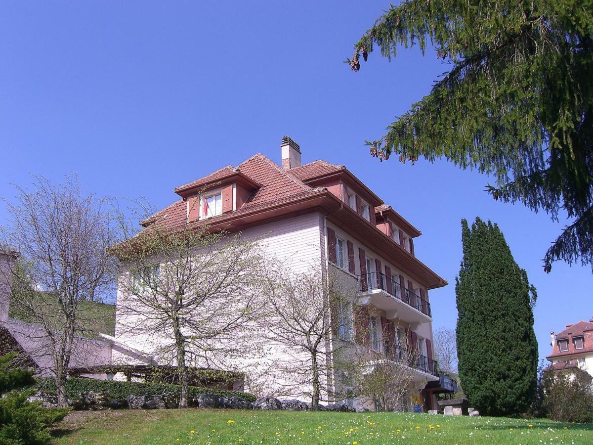 Auberge Pour Tous Vallorbe Exterior photo